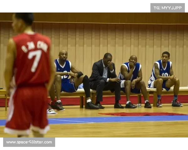 广东宏远举行球队嘉年华，新老球员完成亮相